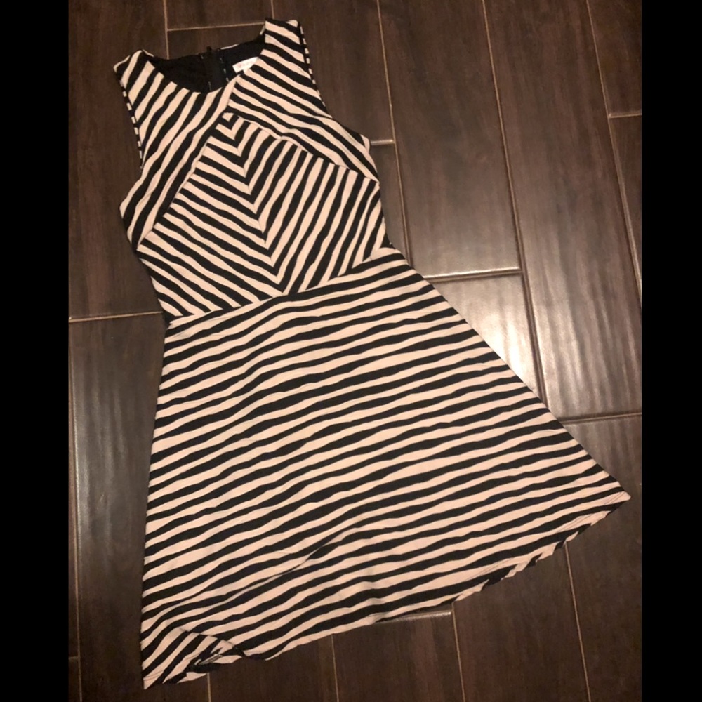 Black and Cream Geometric Skater Dress